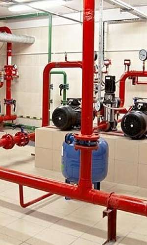 Equipamentos hidráulicos para combate a incêndio Equipamentos hidráulicos para combate a incêndio