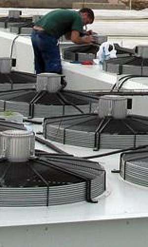 Reforma em câmara fria Reforma em câmara fria