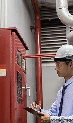 Sistema de iluminação de emergência Sistema de iluminação de emergência